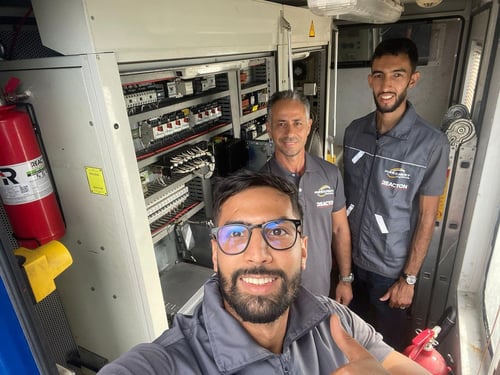 M2 experts Reacton image