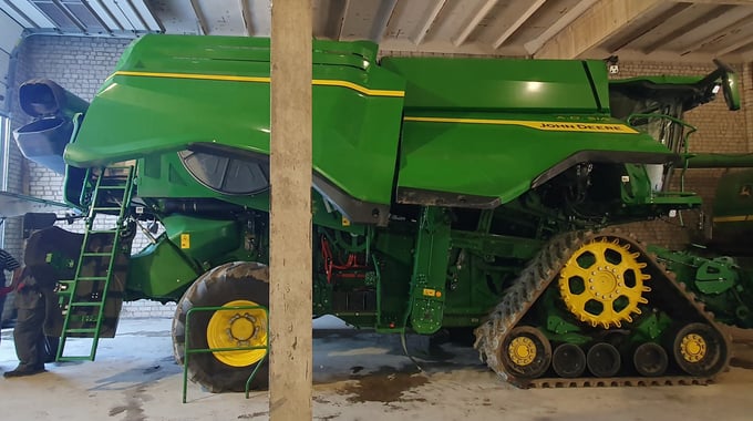 Safeguarding Combine Harvesting with approved fire suppression.