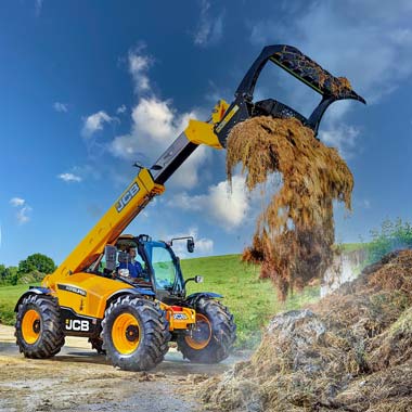 04-Reacton-Agriculture-and-Farming-Telehandlers-01